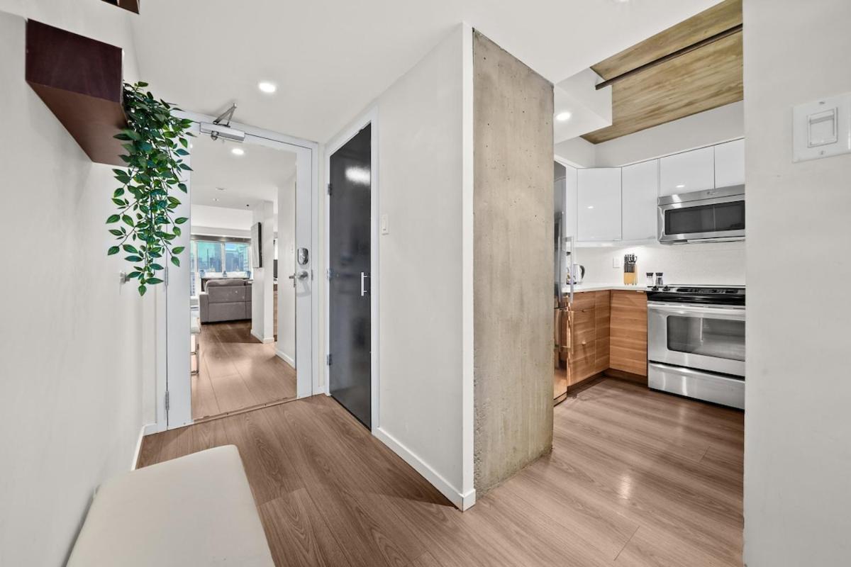 Beautiful 2 Bed Home Dt With Free Parking Βανκούβερ Εξωτερικό φωτογραφία