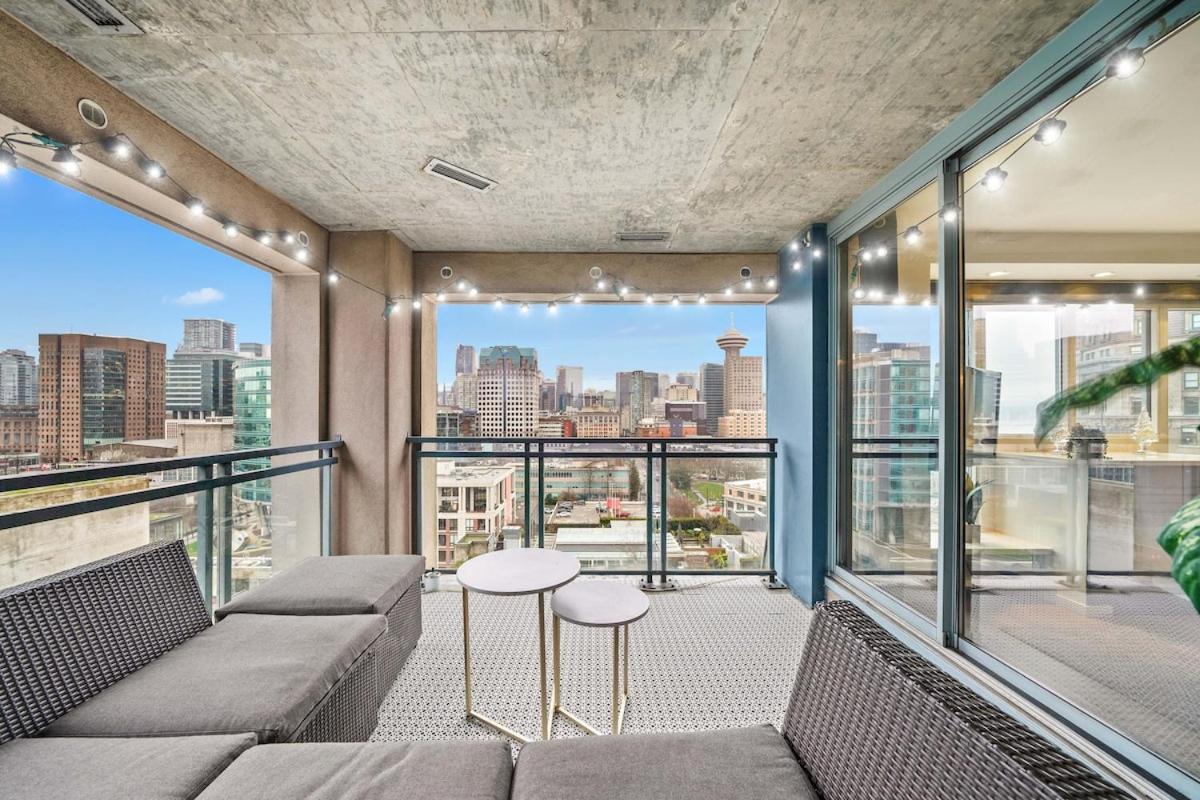 Beautiful 2 Bed Home Dt With Free Parking Βανκούβερ Εξωτερικό φωτογραφία