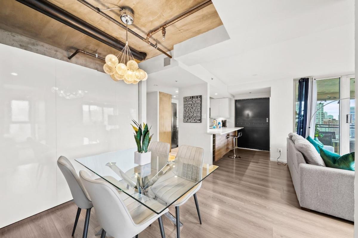 Beautiful 2 Bed Home Dt With Free Parking Βανκούβερ Εξωτερικό φωτογραφία