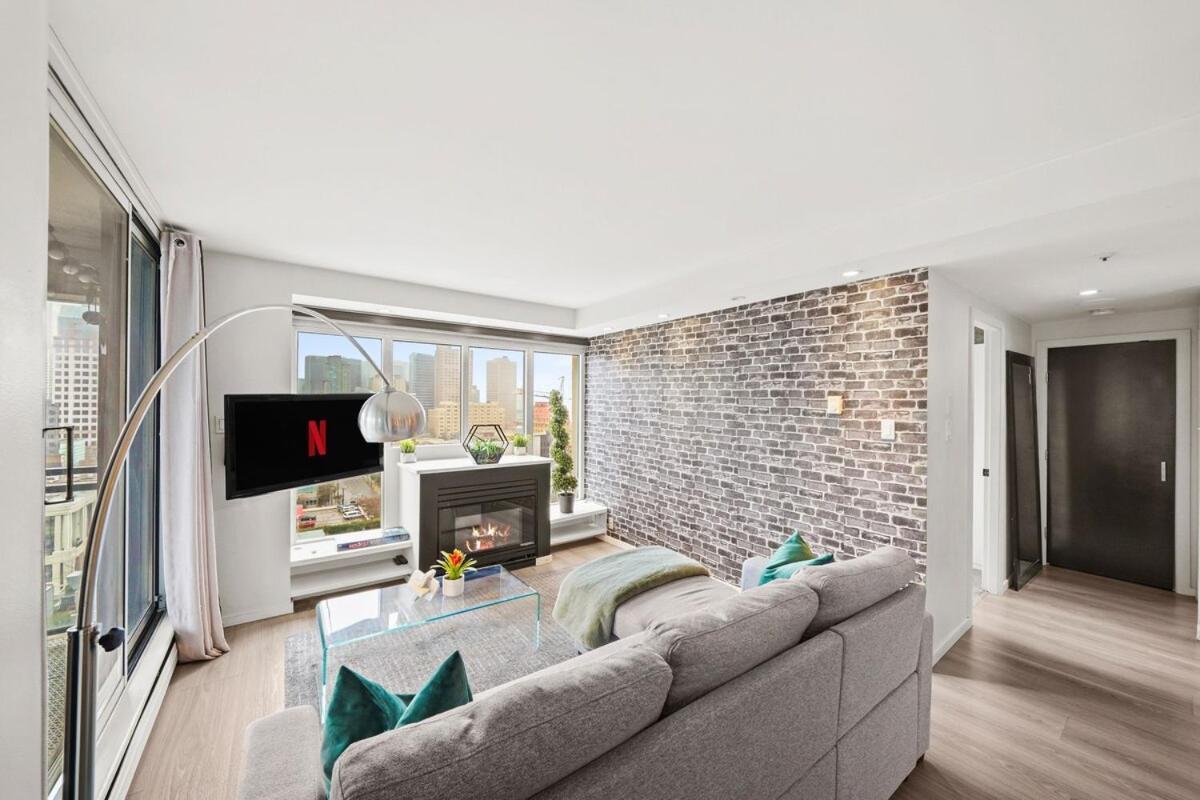 Beautiful 2 Bed Home Dt With Free Parking Βανκούβερ Εξωτερικό φωτογραφία