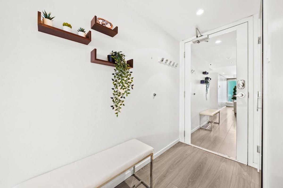 Beautiful 2 Bed Home Dt With Free Parking Βανκούβερ Εξωτερικό φωτογραφία